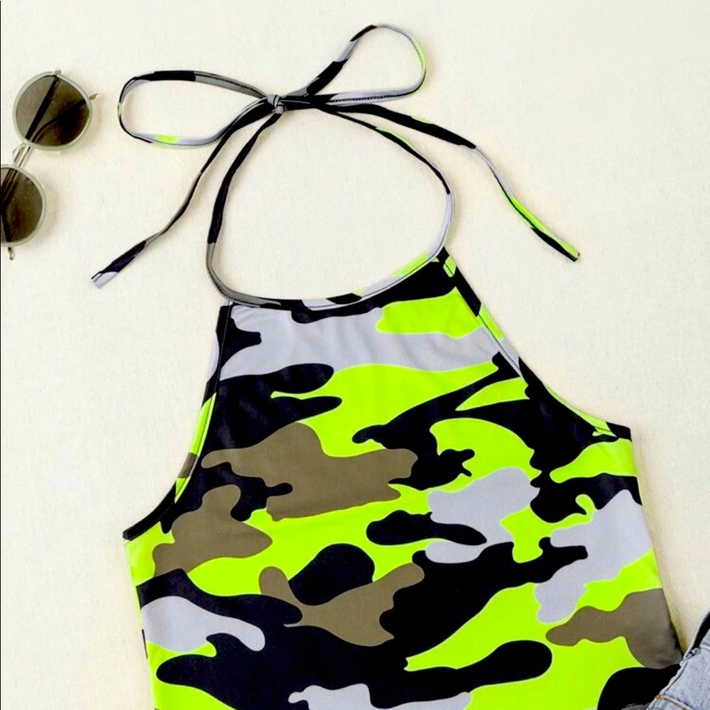 Camo tie top